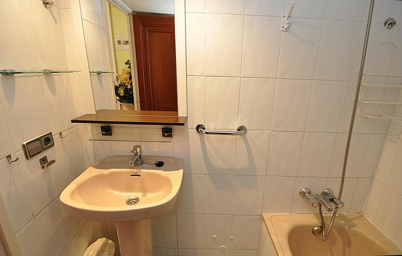 Apartamentos Zodiac Lloret de Mar Exterior photo